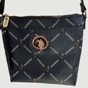 U.S. POLO ASSN. Womens Blue Faux Leather Crossbody Bag Gold-Tone Medallion